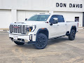 2025 GMC Sierra 2500HD Denali