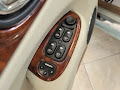 2000 Jaguar XJ8 Base